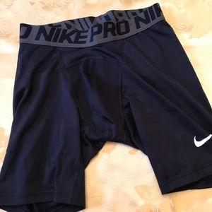 Men’s Nike compression shorts